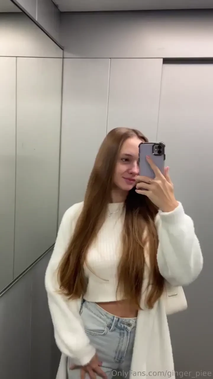 Hello beautiful people today feels like one of those days where 