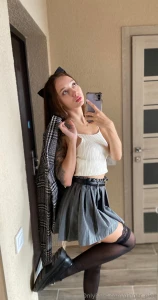 They say selfies in the mirror are good for your health at the very