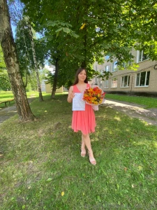 I did it i officially graduated and defended my thesis it s been a