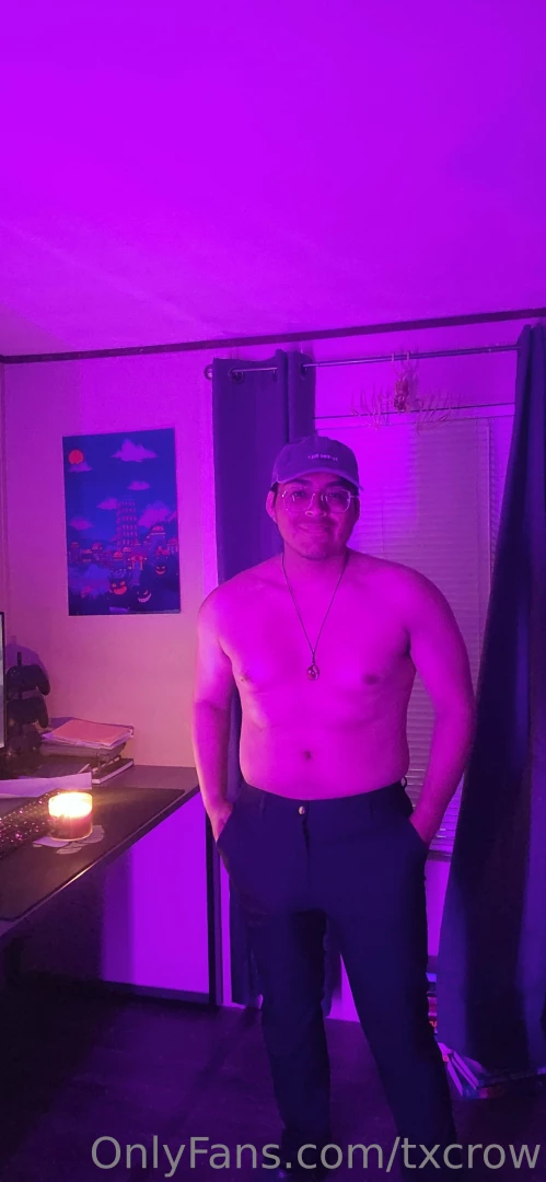 Can you guys guess what my favorite holiday is part 2 