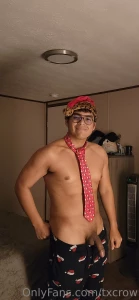 We re halfway through the holiday season i m already wrapping myself part 10