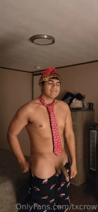 We re halfway through the holiday season i m already wrapping myself part 7