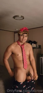 We re halfway through the holiday season i m already wrapping myself part 6