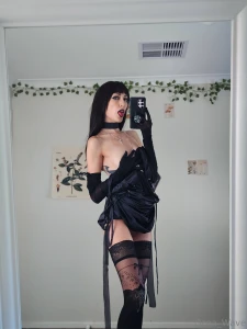 Kneel or speak you don t get both