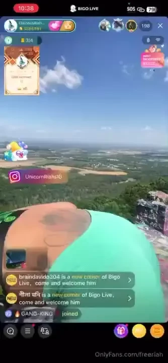 Yoga and chill this morning 