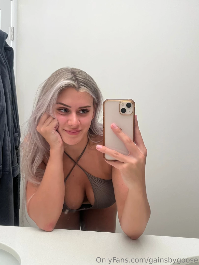 Seems like i have a little secret to share tonight dm me if you re 