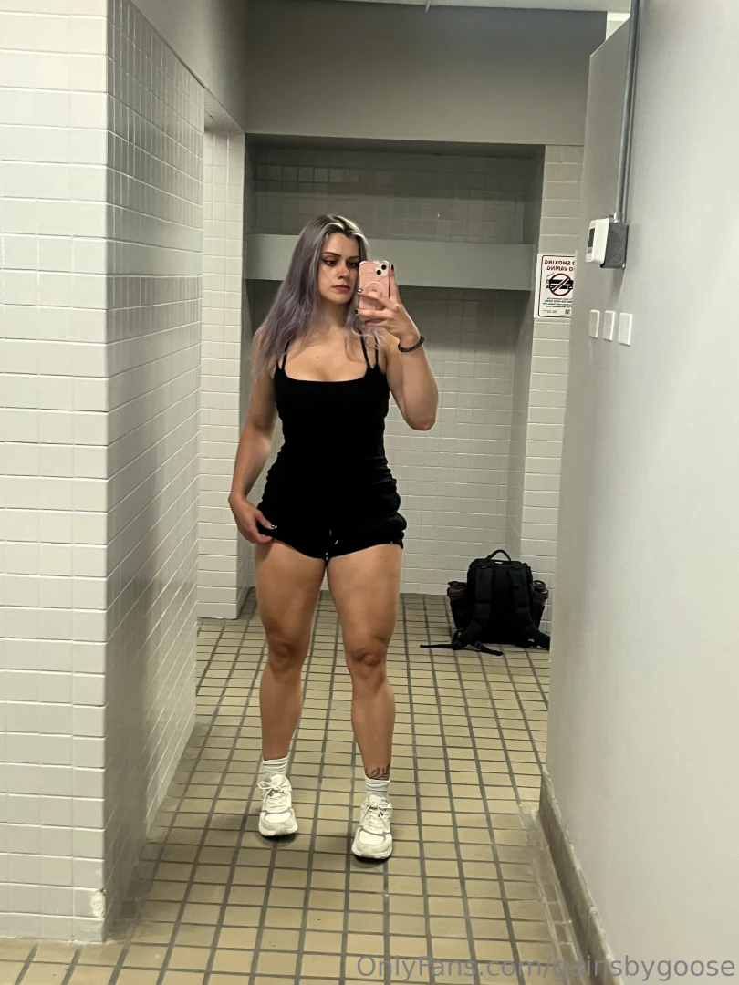 This mirror shot just hits different do you agree 