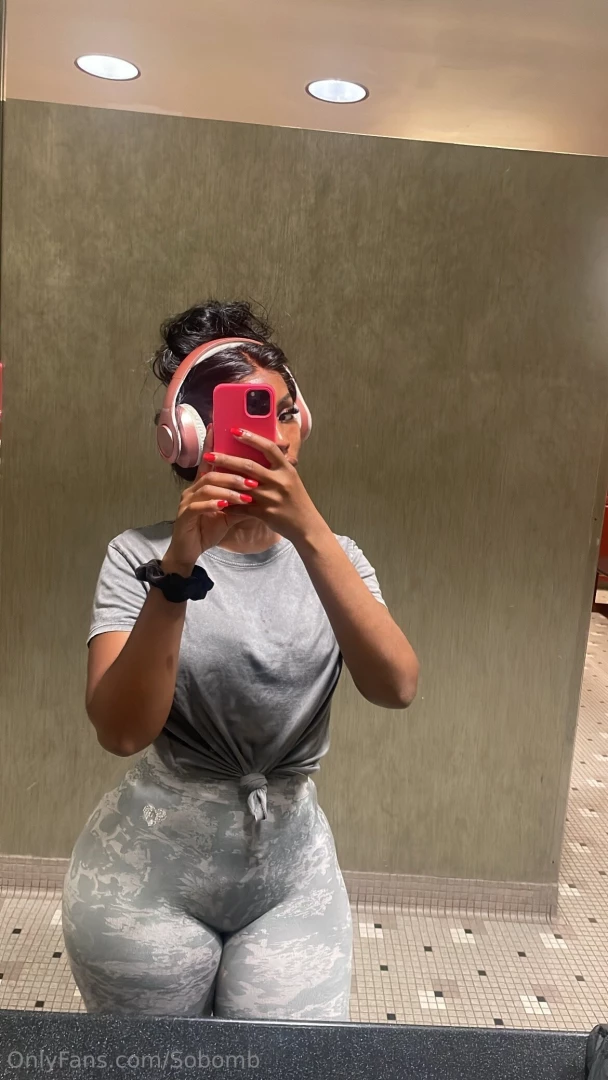 Do you like how fit curvy my body is 