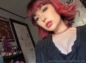 Rise and shinnneeee it s time to spend quality time with momma katt