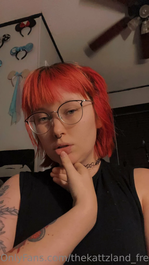 Are you worthy of seeing my goddess body come join me _ thekattzland 