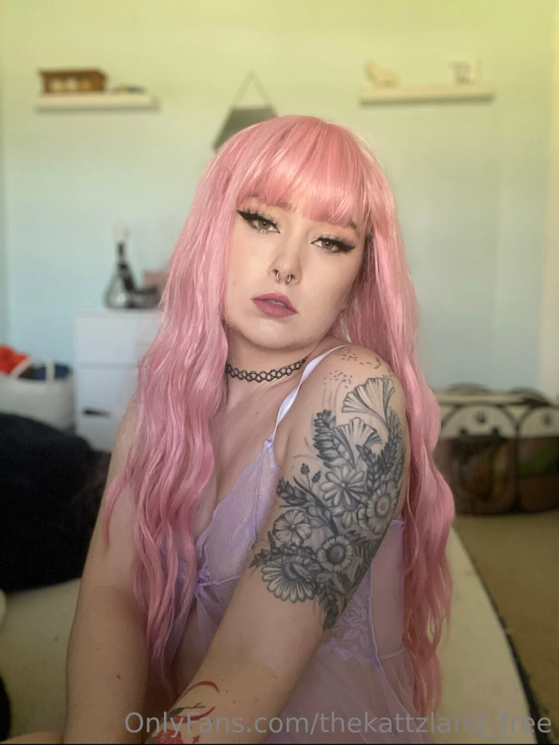 Daily reminder to go subb to my main page for full access to all my 