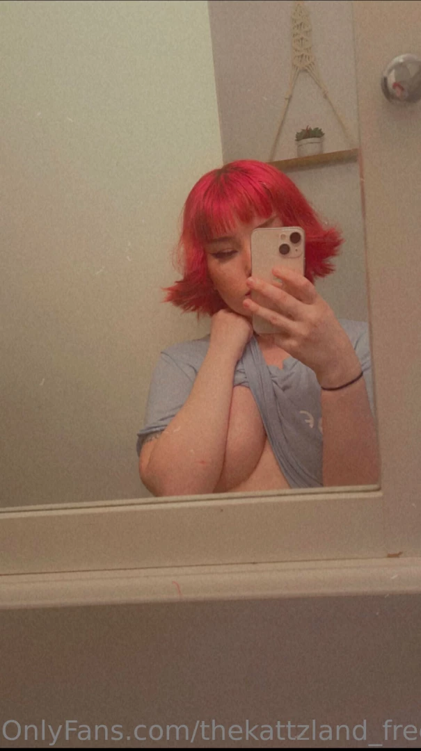 Goodnight don t forget i have a 50 off on my main page thekattzland 