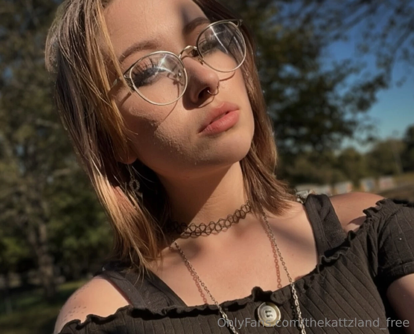 Hello sweeties this poll anouncement is about my main of - 