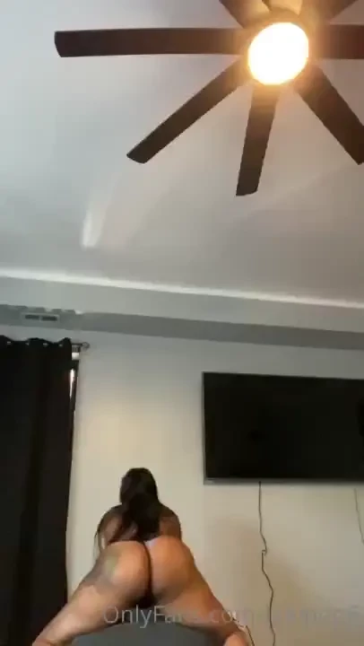 Have you been missing me check your dm i got something for you 