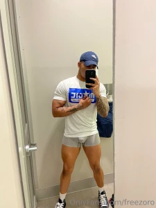 Tell me you love big thighs