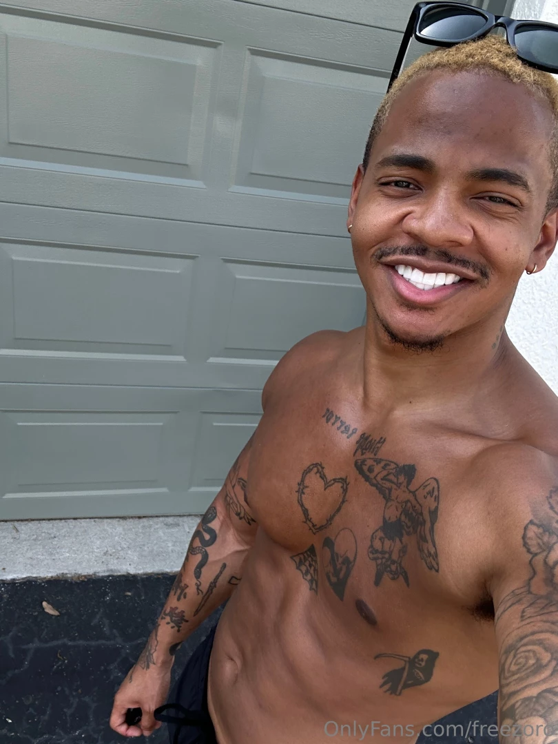 Who wanna collab hmu 