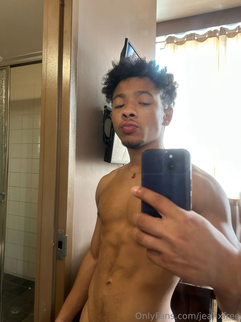 Good morning beautiful people say it back or you re rude 