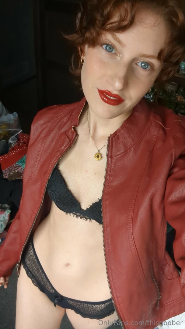New hair i also did some makeup and i m loving the look i just need to part 2 