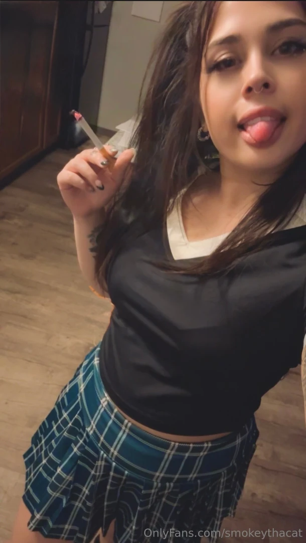 Class in session but i m breaking the rules 