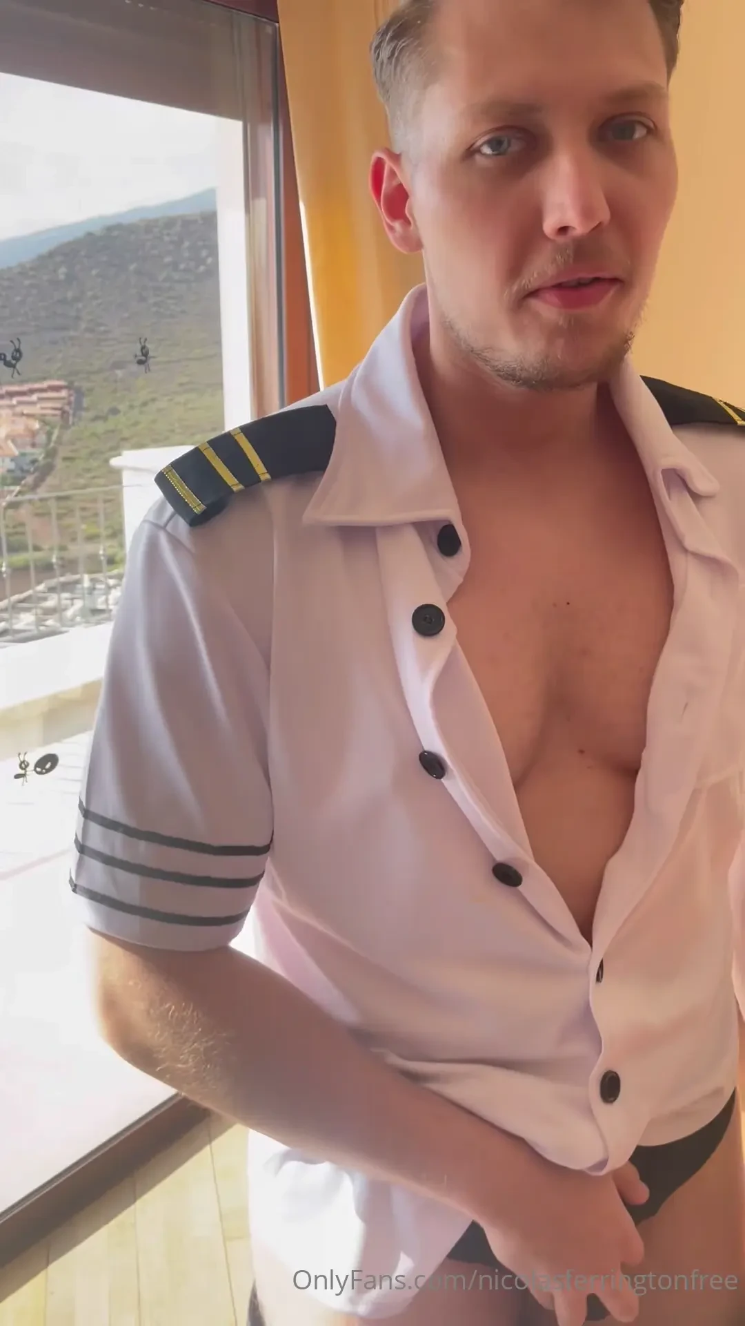 Do you have time before your flight i was just standing on the terrace 