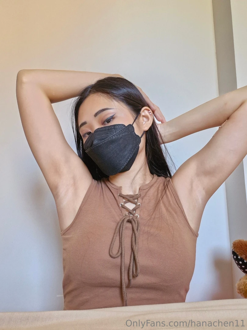 Some armpits to make your saturday better 