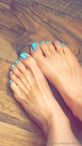 New pedi full video of nail salon trip on my vip