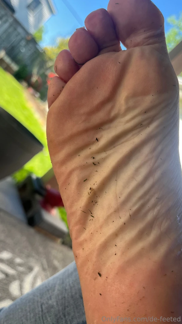 I need a new pedi what color should i go 