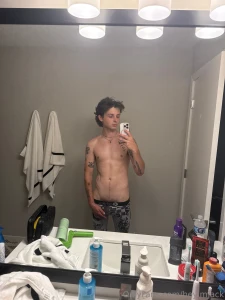 Better see yall tonight on the live