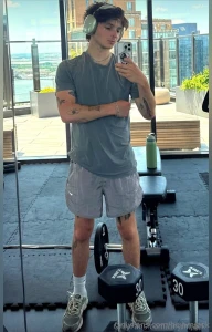 Over 800 active subscribers and for good reason go check out why my