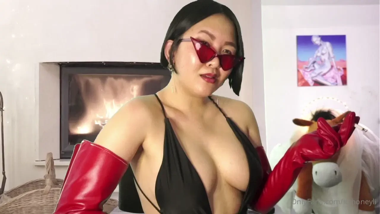 Hey are you guys ready for this holiday content 