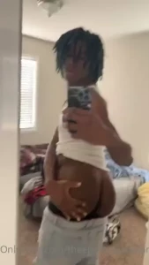 Swipe to see some hairy booty part 2