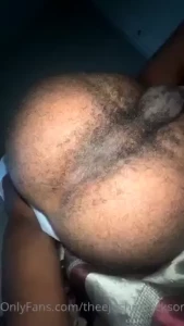 I like spreading my cheeks