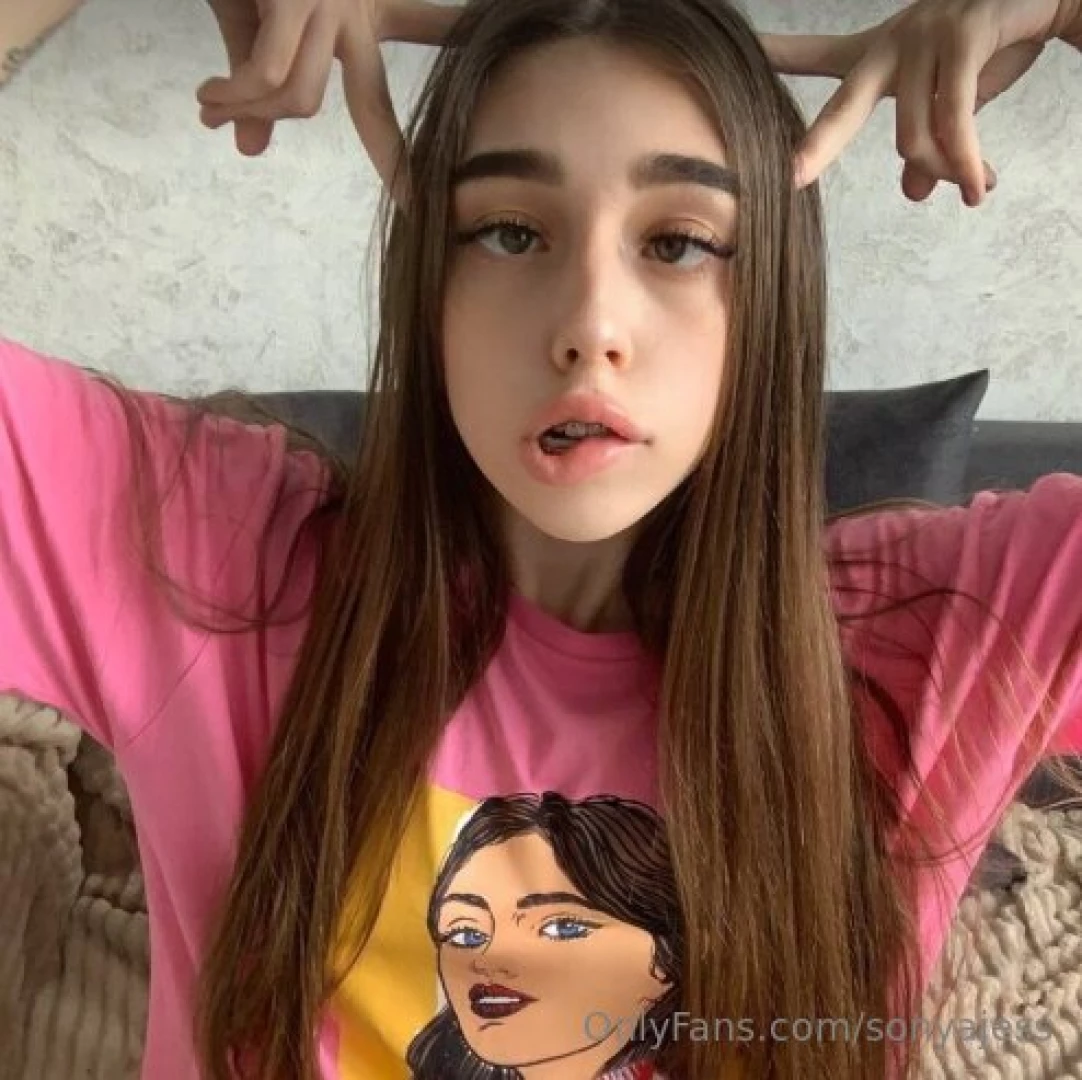 Free sub miaang this busty horny girl loves jerking cocks between her part 358 