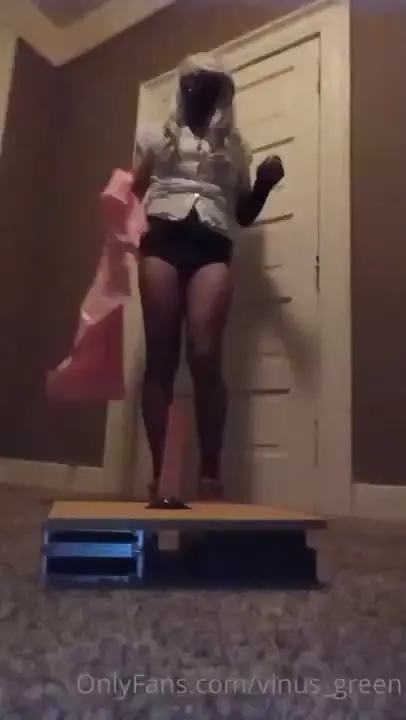 I struggled with my heel hehe hope y all like it femboy amateur porn