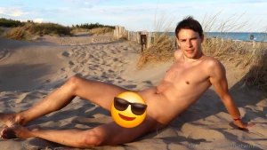 Nudes against trump victory