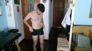 Vino juanitraverso9 para hacerse masajes y result que le daban