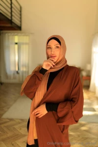 The style of muslim girls is a wonderful world where tradition and