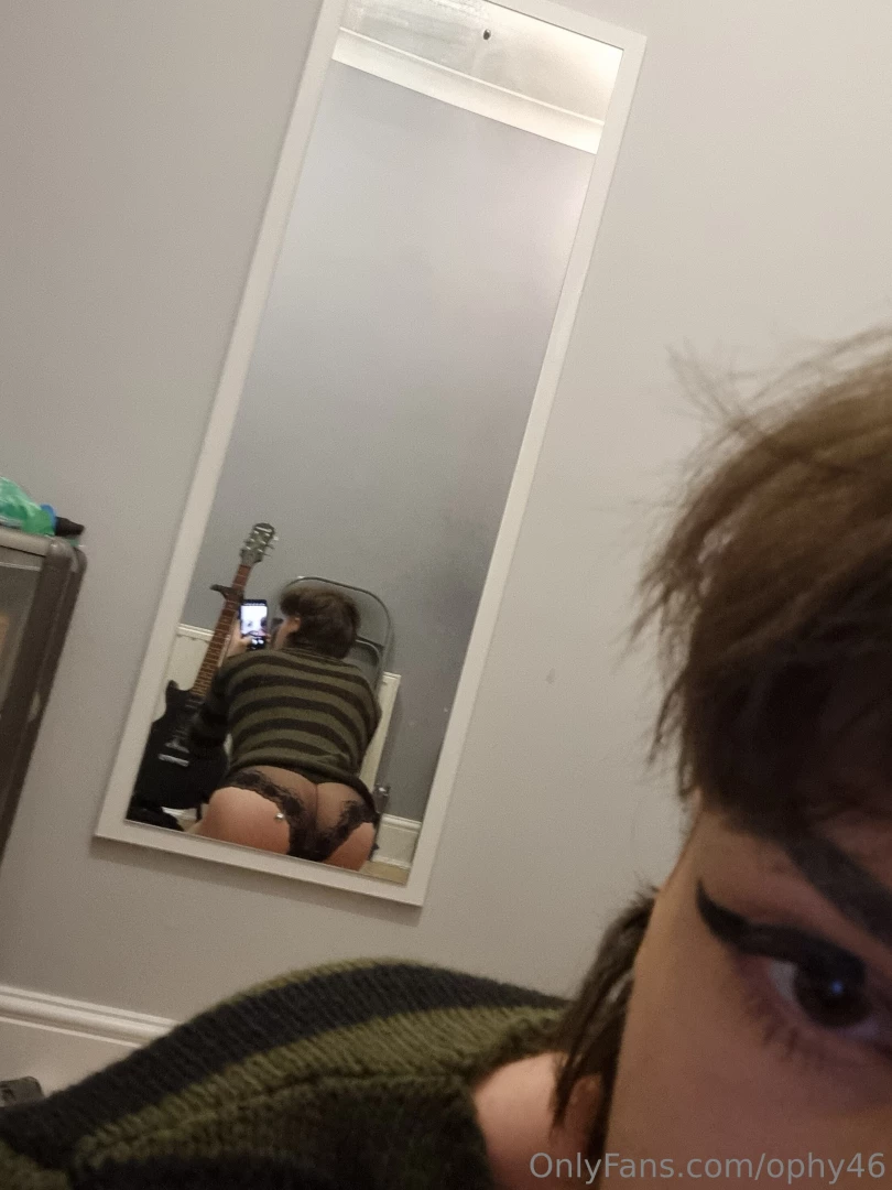 I wanna be on my knees for you 