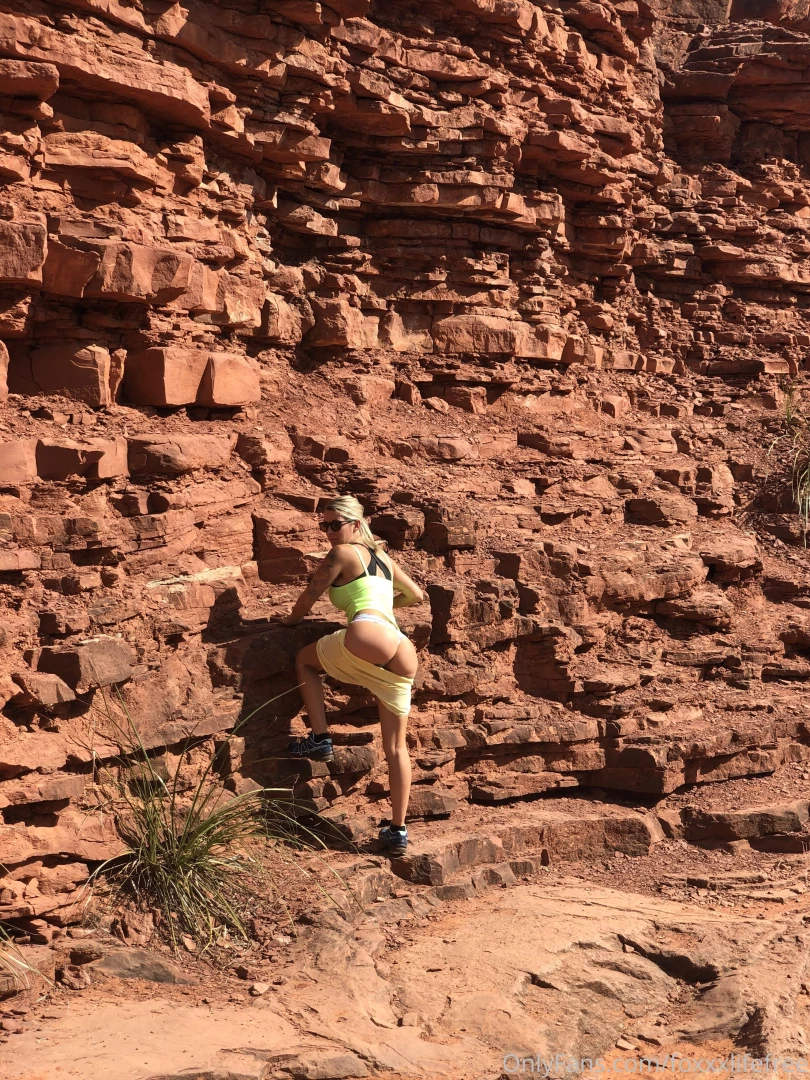 Be a vip and see all the good stuff foxxxlife 