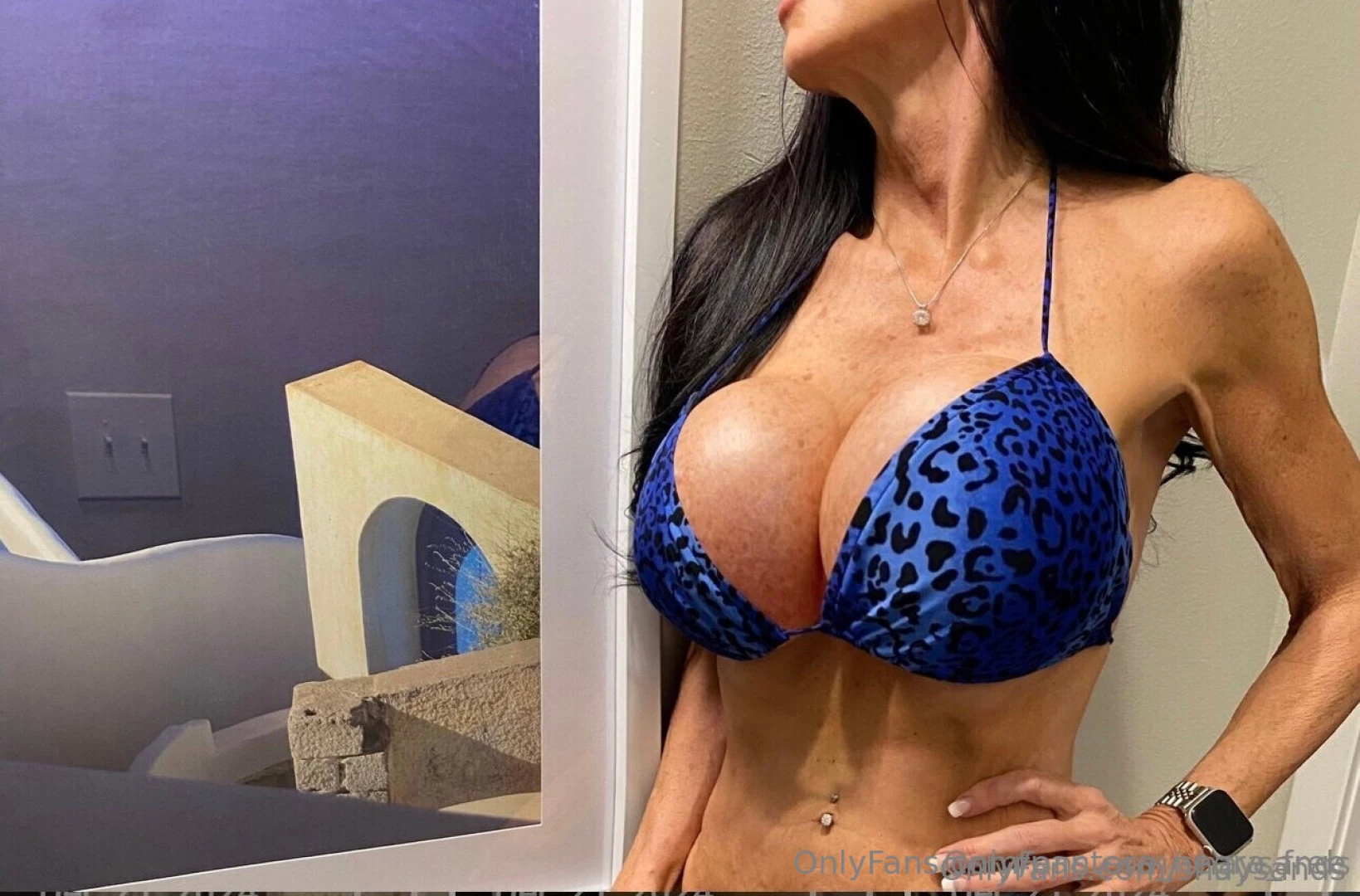 Seductive 5 10 cougar with long legs and a 34g chest with curves that part 2 