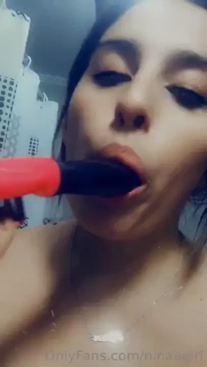 I wish this was ur dick 