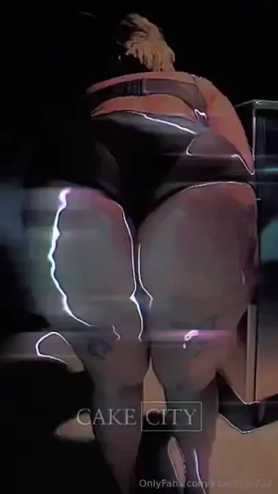 Im on the highest floor with a mean walk waiting for you telegram me 