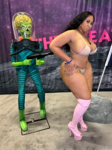 It s only a matter of time before i make one of y all my daddy bear 4