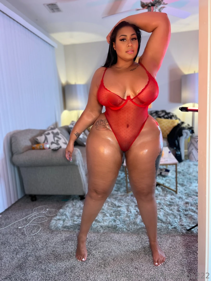 Merry christmas daddies check your dm for your presents 