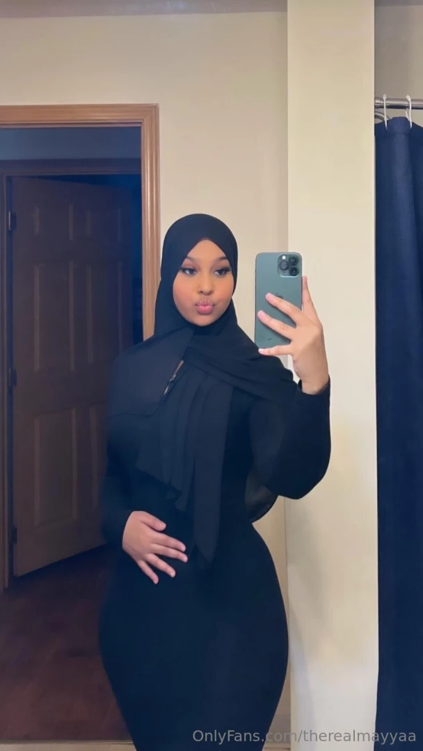 Like this post if you think i m wifey material 