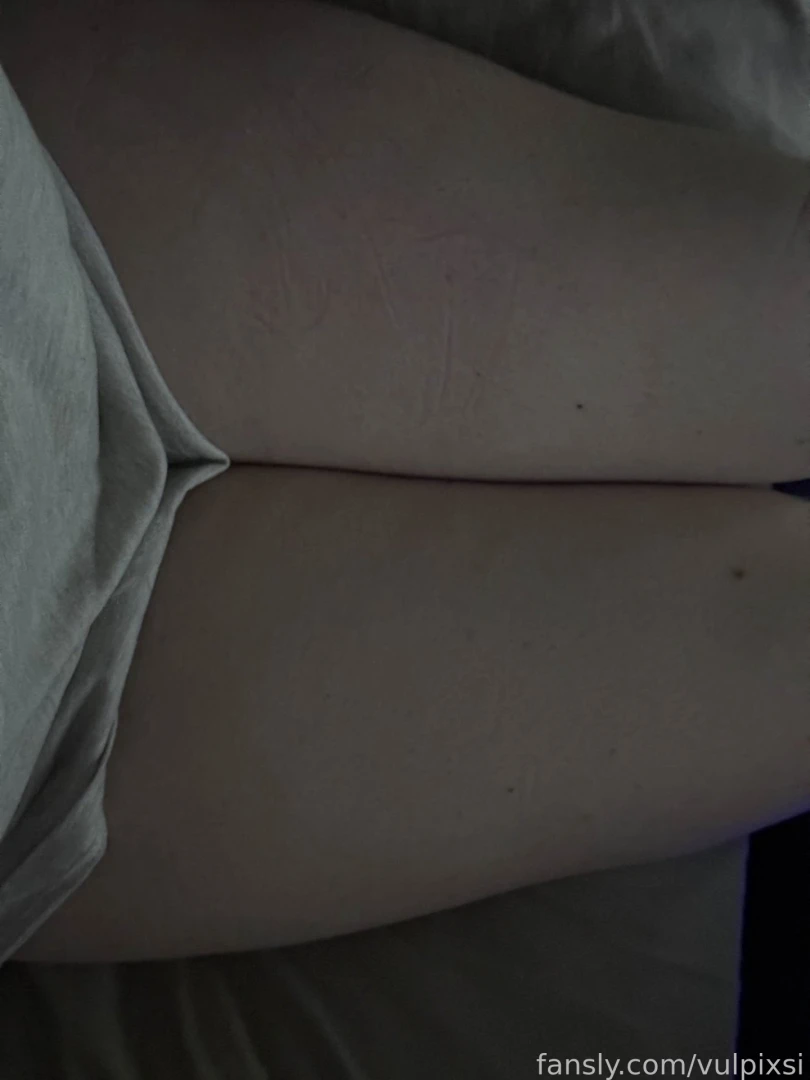 I just woke up would these thighs help you sleep better darling 