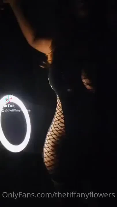 Thetiffanyflowers on tiktok if anyone wants to follow and reshare they 
