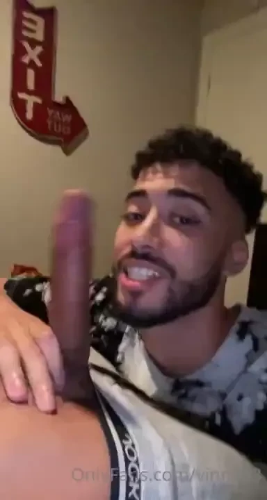 Thinking of cutting my hair this length again 