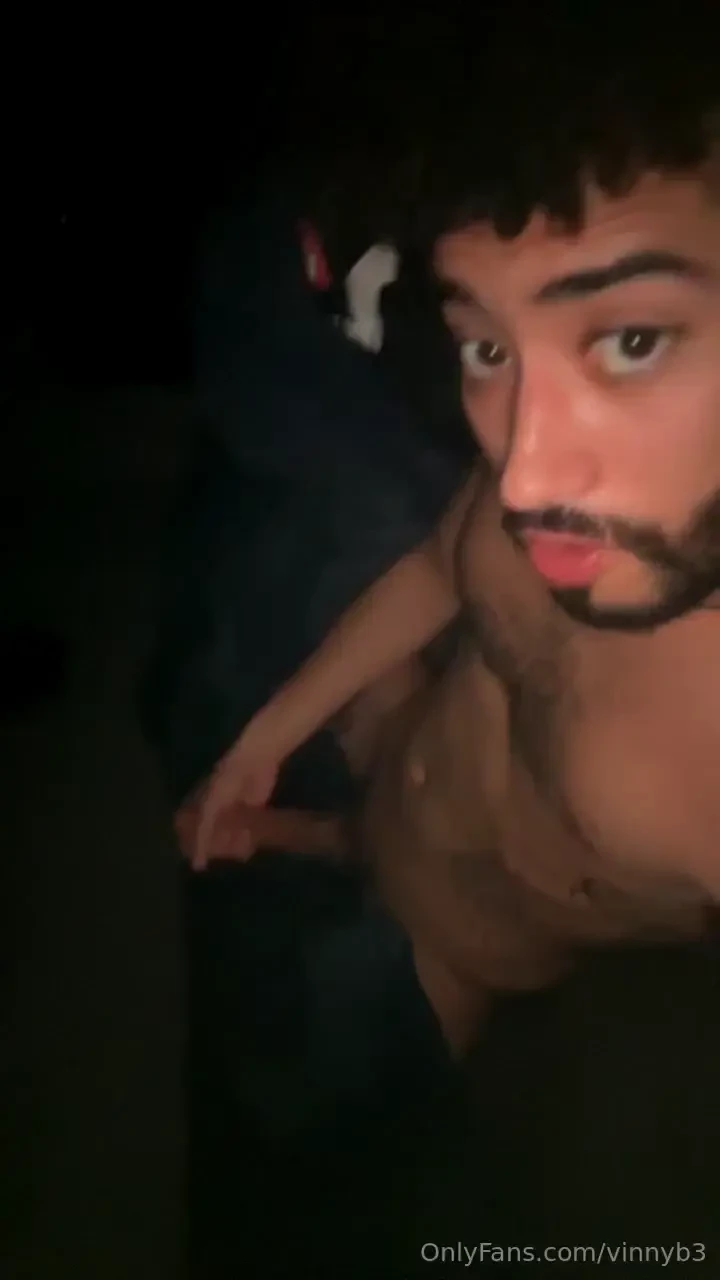 Let s send nudes to each other i love it when you watch me cum 