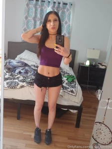 Alissaavnixxx if you wanna see me naked